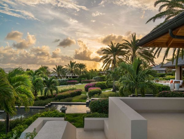 Antigua Barbuda Home 1001435