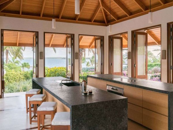Antigua Barbuda Home 1001435