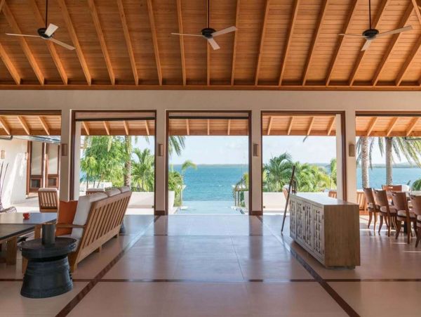 Antigua Barbuda Home 1001435