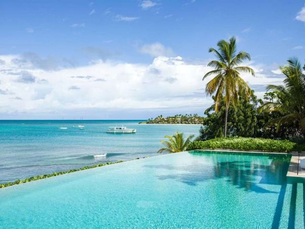 Antigua Barbuda Home 1001436