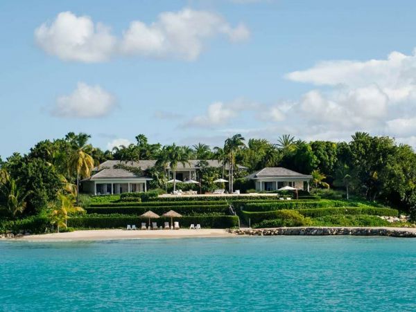Antigua Barbuda Home 1001436