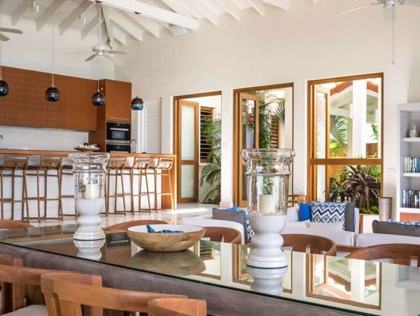Antigua Barbuda Home 1001437