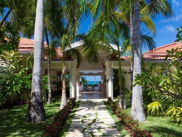 Antigua Barbuda Home 1001437