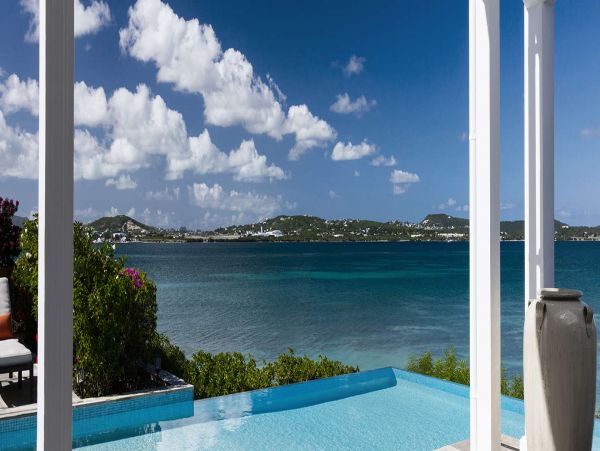 Antigua Barbuda Home 1001438