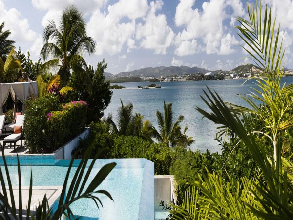 Antigua Barbuda Home 1001438