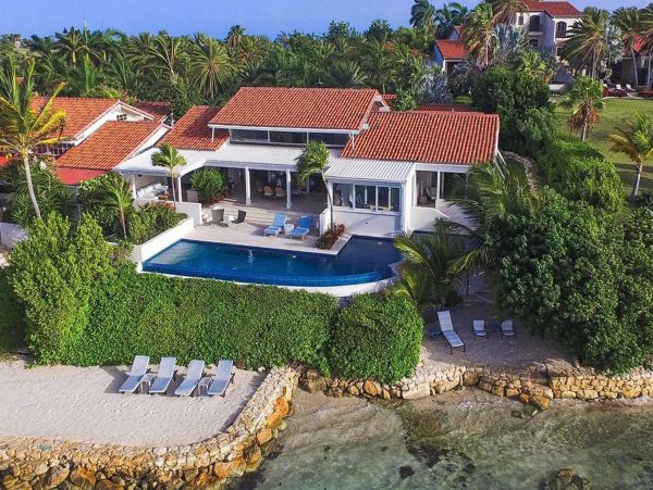 Antigua Barbuda Home 1001440
