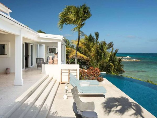 Antigua Barbuda Home 1001440
