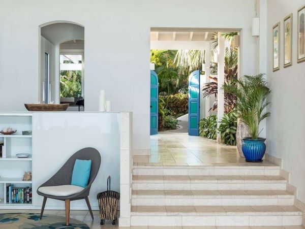 Antigua Barbuda Home 1001440