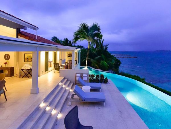 Antigua Barbuda Home 1001440