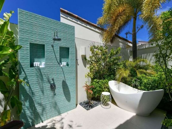 Antigua Barbuda Home 1001441