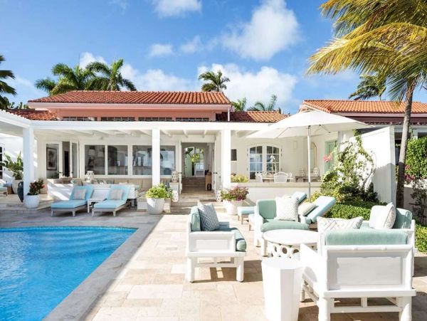Antigua Barbuda Home 1001442