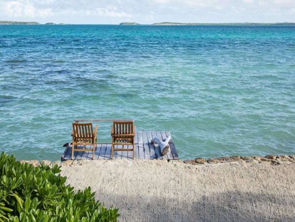 Antigua Barbuda Home 1001442