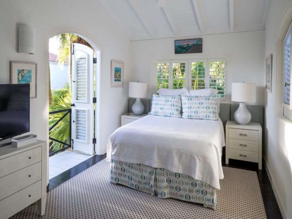 Antigua Barbuda Home 1001442