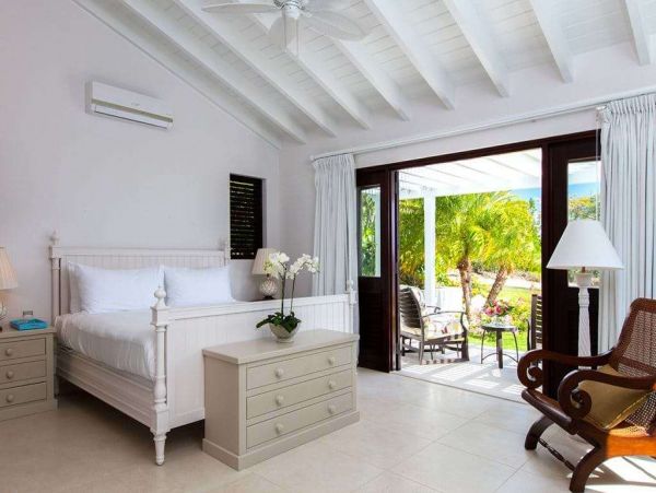 Antigua Barbuda Home 1001443
