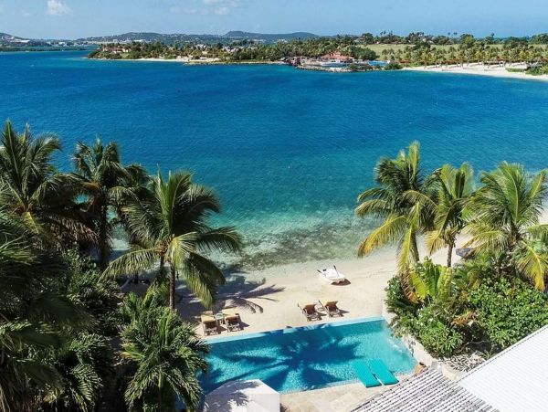 Antigua Barbuda Home 1001444