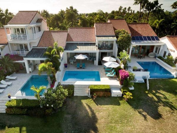 Antigua Barbuda Home 1001445
