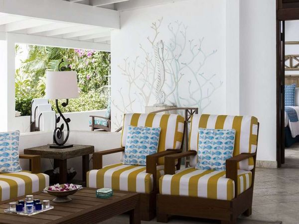 Antigua Barbuda Home 1001446