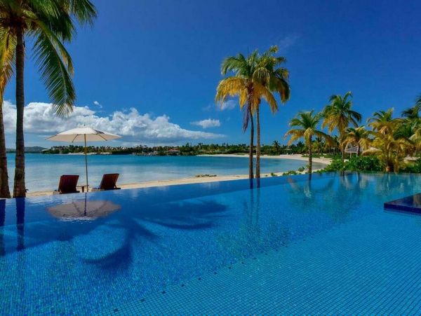 Antigua Barbuda Home 1001447