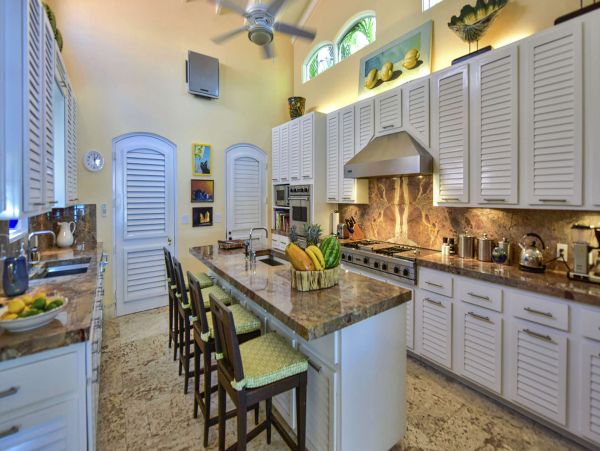 Antigua Barbuda Home 1001447