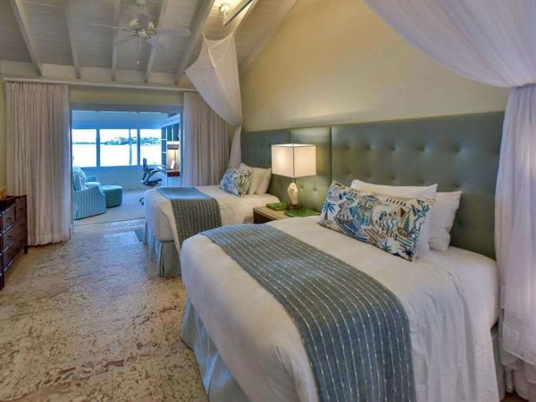 Antigua Barbuda Home 1001447