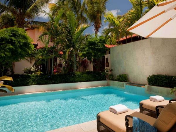 Antigua Barbuda Home 1001451