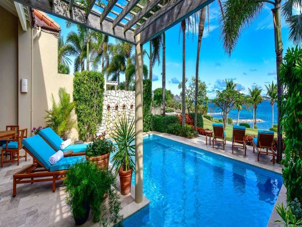 Antigua Barbuda Home 1001453