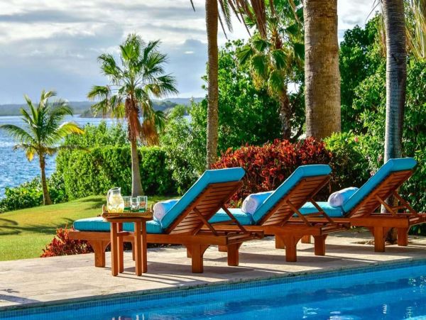 Antigua Barbuda Home 1001453