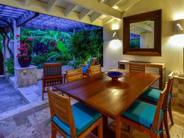 Antigua Barbuda Home 1001453