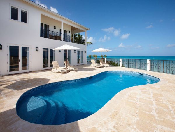 Antigua Barbuda Home 1001456