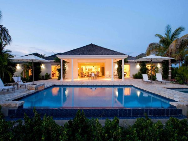 Antigua Barbuda Home 1001457