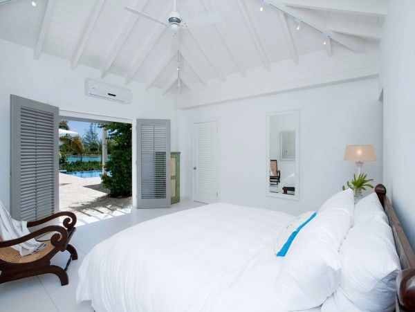 Antigua Barbuda Home 1001457