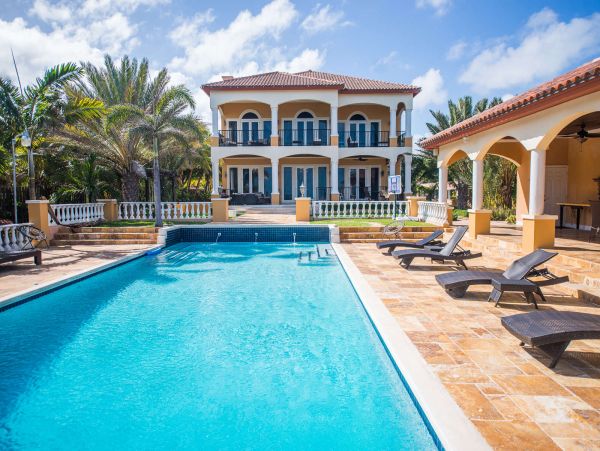 Bahamas Home 1001469