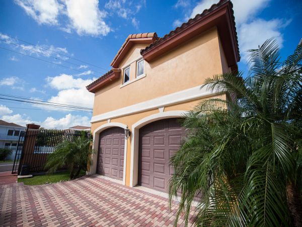 Bahamas Home 1001469