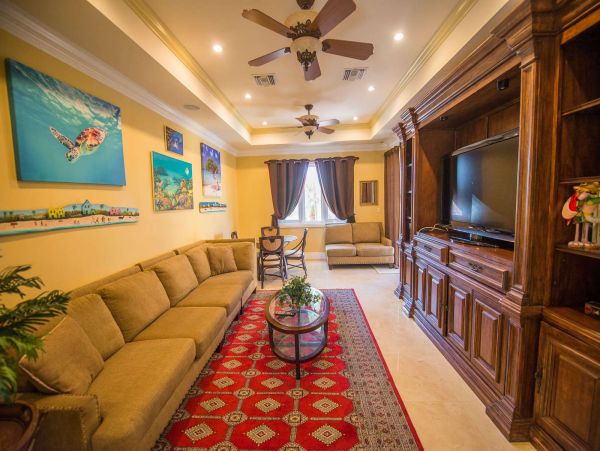 Bahamas Home 1001469