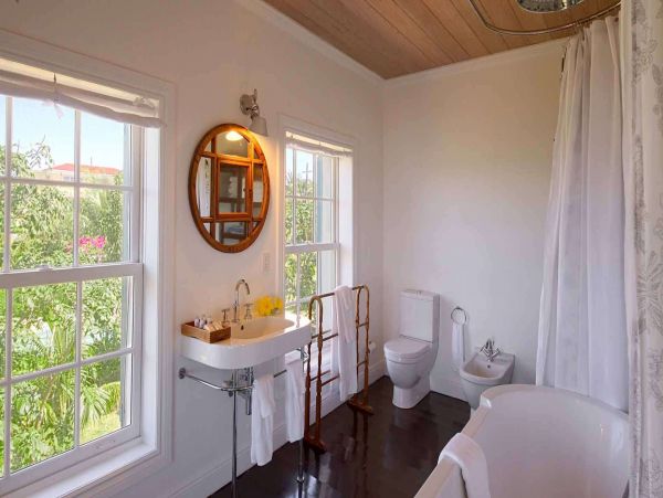 Bahamas Home 1001479