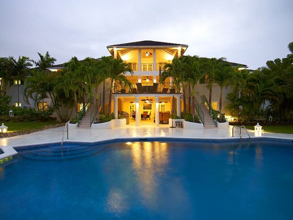Luxury Nine Bedroom Vacation Villa  with Pool