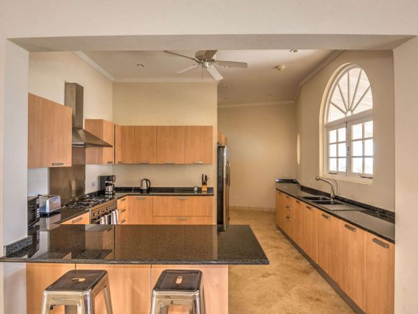 Barbados Home 1001488