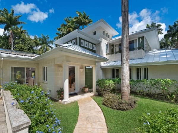 Barbados Vacation Home Eight Bedroom Walk to Beach