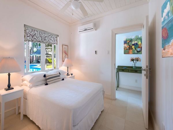Barbados Vacation Home Eight Bedroom Walk to Beach