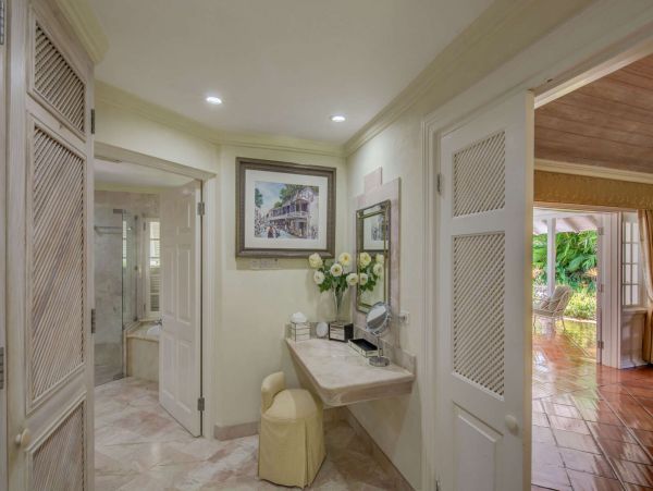 Barbados Home 1001497