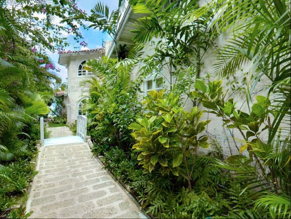 Barbados Home 1001521