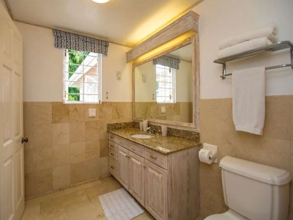 Barbados Home 1001538