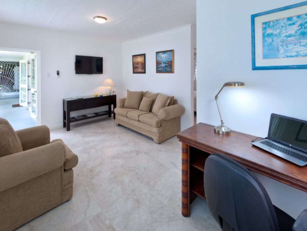Barbados Home 1001539
