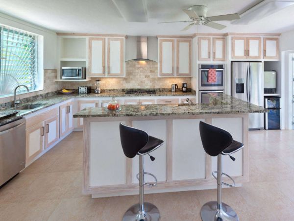 Barbados Home 1001539
