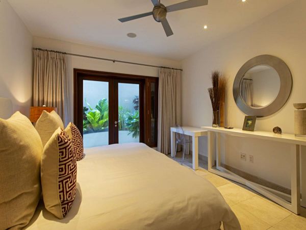 Barbados Home 1001548