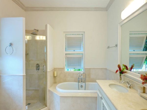 Barbados Home 1001555