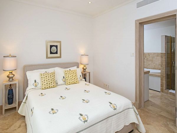 Barbados Home 1001576