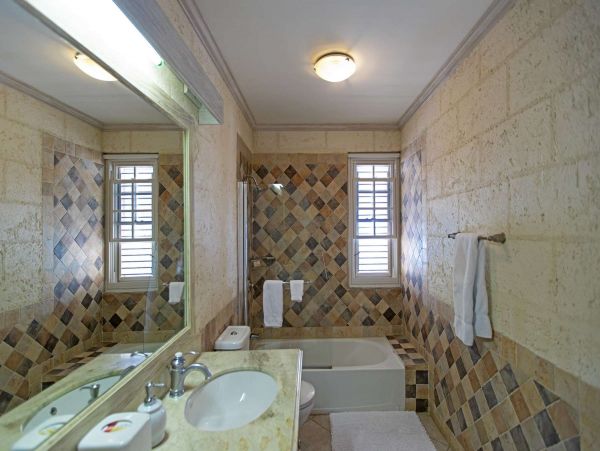 Barbados Home 1001583