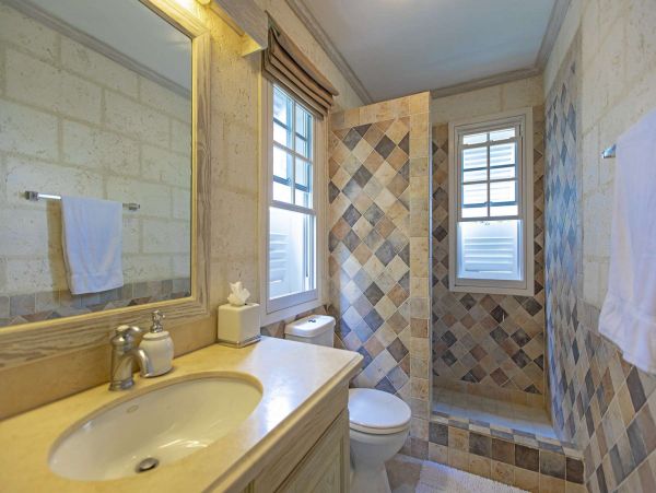 Barbados Home 1001583