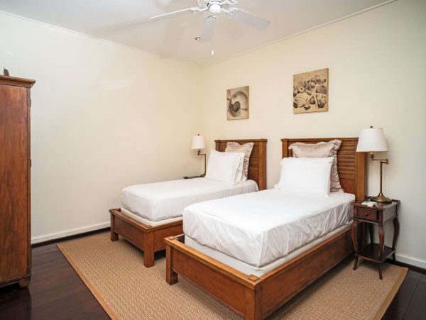 Barbados Home 1001585